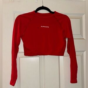 Cropped Alphalete workout top